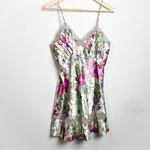 gold tag victoria’s secret pleated slip dress